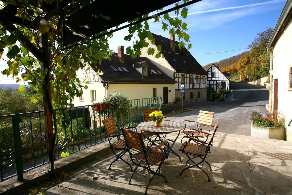 Ferienwohnung Weingut Kloster Pforta Наумбург Стая снимка