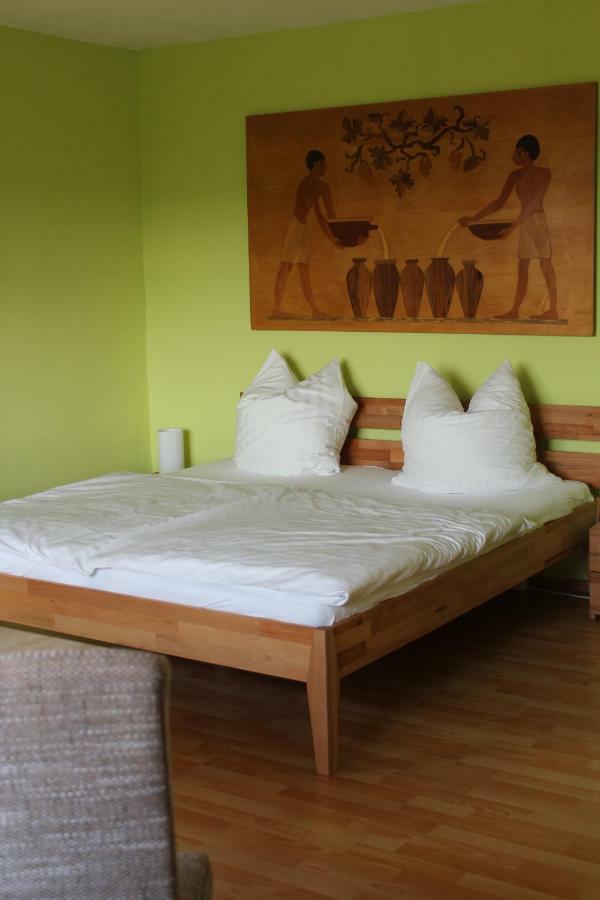 Ferienwohnung Weingut Kloster Pforta Наумбург Екстериор снимка